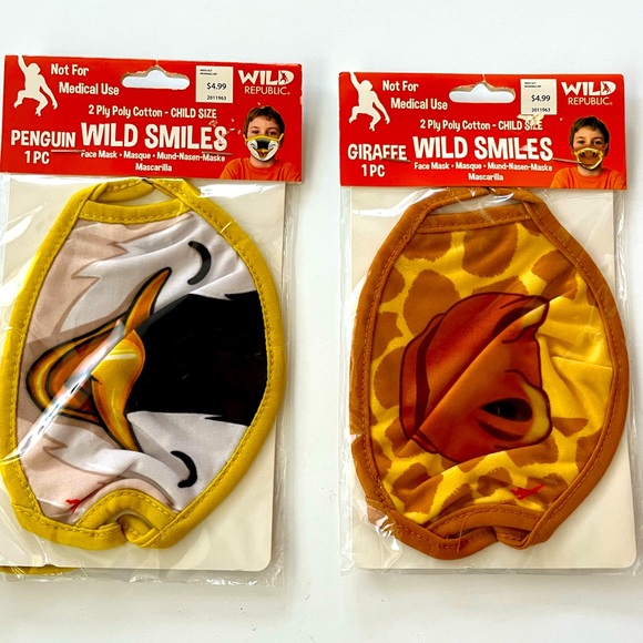 Wild Smiles Child Size Reusable Penguin and Giraffe Face Mask - Picture 5 of 7